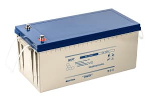 АКБ свинцово-кислотная SKAT SB 12200S, тип AGM 12V 200Ач Iзар.66А, клеммы под болт М6 (код 8976)